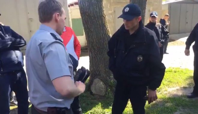 задержание на взятке в харькове бурлила
